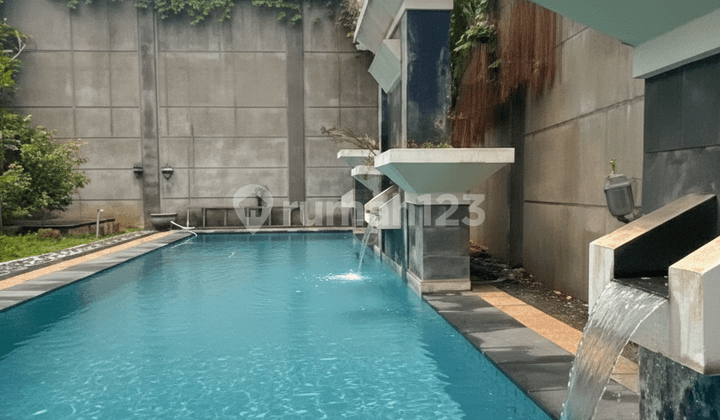Rumah Siap Huni di Kawasan Menteng Lokasi Prestisius Jakpus
