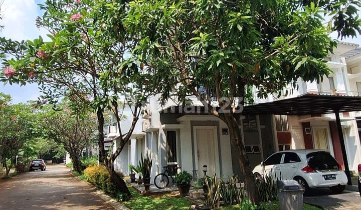 Corner House 2 Floors Residence One