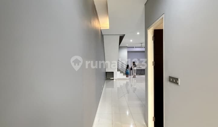 Taman Ratu Rumah Baru 3 LT Siap Huni