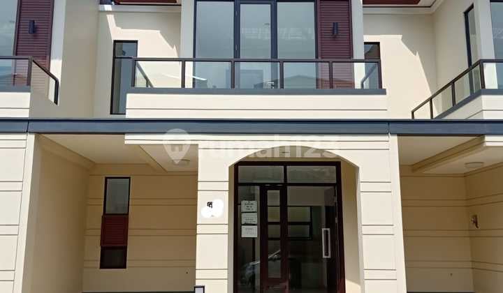 Di Sewakan.rumah.2 Lantai. Lavon.1 3 Kamar Cikupa.tangerang