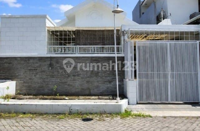 Rumah Wiguna Tengah - Strategis - Siap Huni