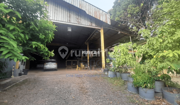 Gudang Workshop Dekat Pusat Kota di Mayseba Kirana