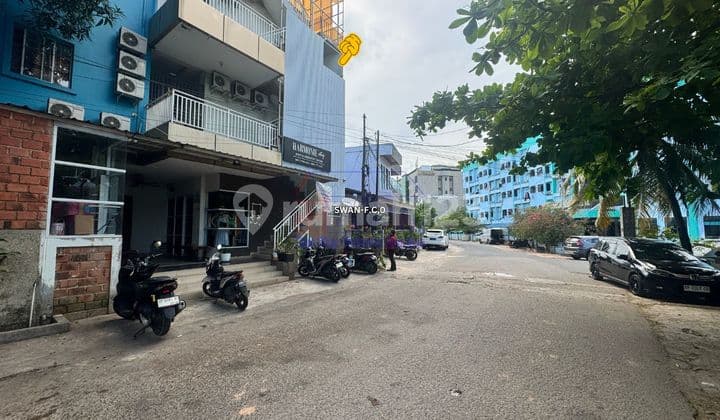 Homestay 3,5 Lantai 20 Kamar Full Blok 3 Nagoya Batam