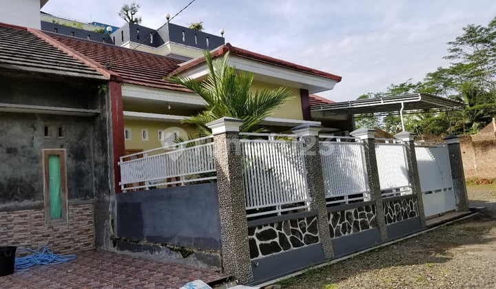 Rumah Mewah 3 Lantai Murah di Perumahan D'mapple Residence Banjarnegara Harga Nego Sampai Jadi