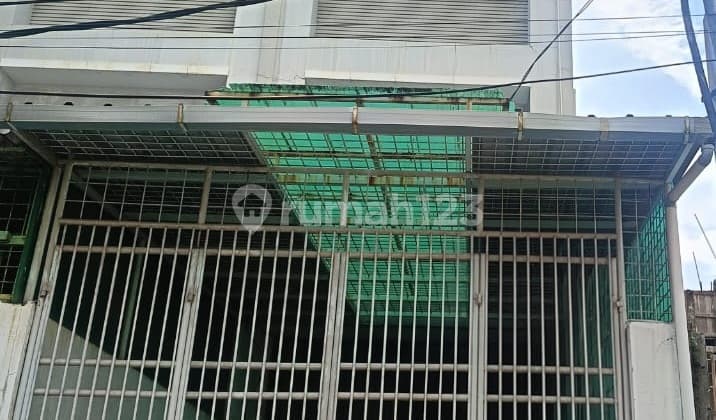Ruko 4 Lantai &Roof Top Cocok untuk Usaha Mangga Besar