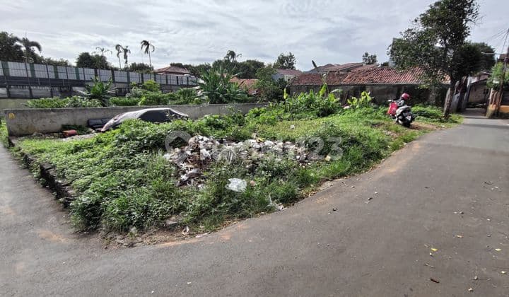 Cheap Land in the Kebagusan Area, Car Accessible, 100 Meters Inside, Near a Park