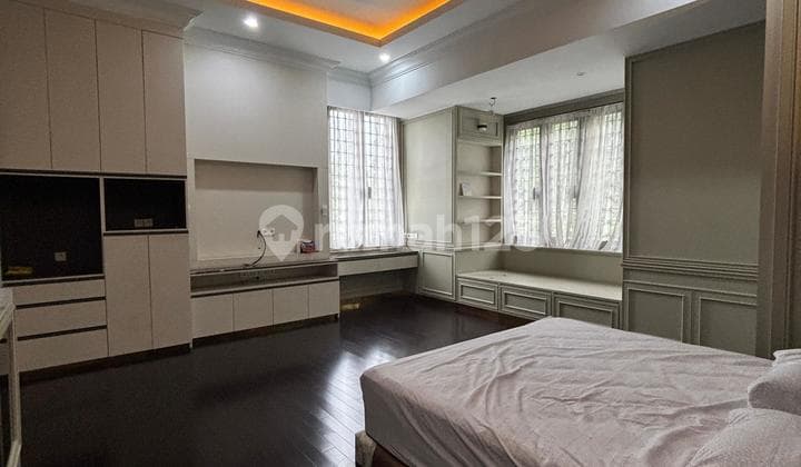 For Sale: Hook House / Villa at Padang Golf Polonia Compound, Furnished