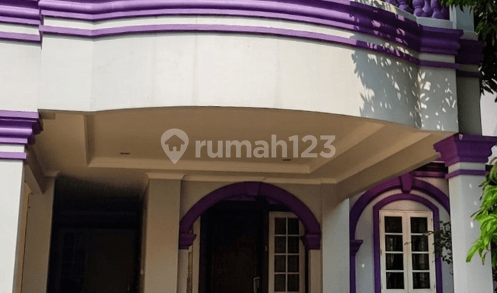 For Sale: House in the Legenda Wisata Cibubur Cluster