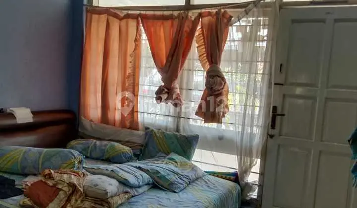 Old House for Sale in City Center