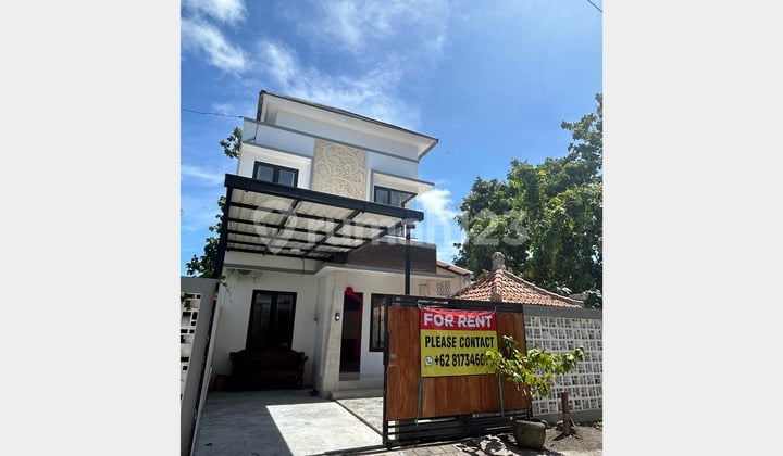 Rent New 2-Story Semi-Furnished House in Mumbul Area.