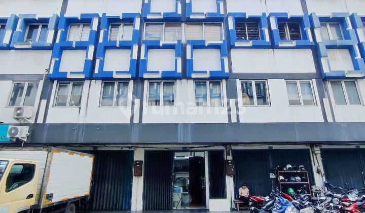 For Sale: 3 Adjoining Shop Houses in Kelapa Gading, North Jakarta - Building Area 789M², 5 Floors, Prime Location Near Toll Road, Suitable for Office & Business.