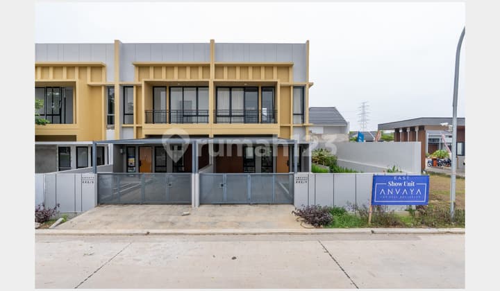 New House with Freehold Title, 2 Floors, Near New Toll Access in Pisangan Bekasi
