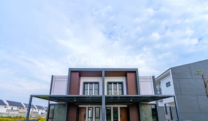 Rumah Baru Hook 1 Lantai Dekat Stasiun di Pisangan Bekasi