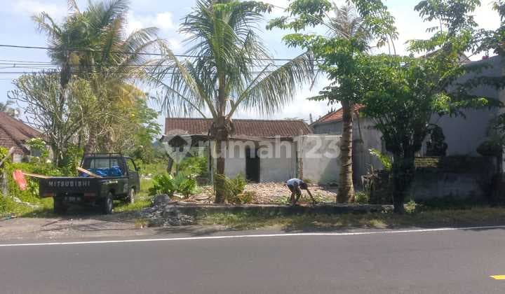 Yellow Zone Land, Ready to Build. Pocket Shape! Denpasar - Bedugul Main Road.
