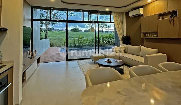 The Links Golf Villa Limited Unit Enjoy Playing Golf Directly from the Back of the House Without a Dividing Wall