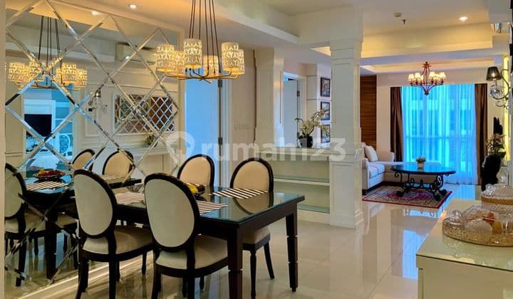 For Rent: Casa Grande Residence Apartment, Tower Montreal, 3BR 2BA, Fully Furnished, IDR 17.5 million per month. Near Mall Kasablanka, Tebet, South Jakarta. Ready to Move In.