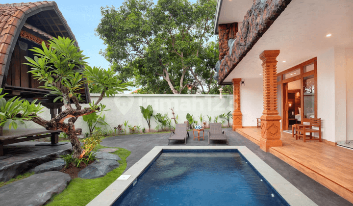 Luxury 3BR Villa in Canggu Near Finns Beach Club with Private Pool