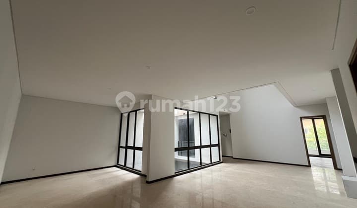 For Sale 3-Storey Luxury House With Rooftop at Kazumi The Zora BSD