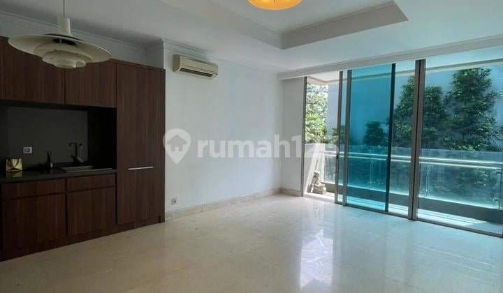 For Sale / Apartment Residence 8 Senopati Tower 3 2BR Area 170 sqm