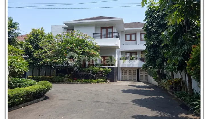 Rumah Mewah 2 Lantai Dekat South Quarter dan MRT Lebak Bulus, Cluster Winville, Kav. N, Jl. Lebak Bulus Raya 1 No. 50 Kelurahan Lebak Bulus, Kecamatan Cilandak Jakarta Selatan, Provinsi Dki Jakarta.