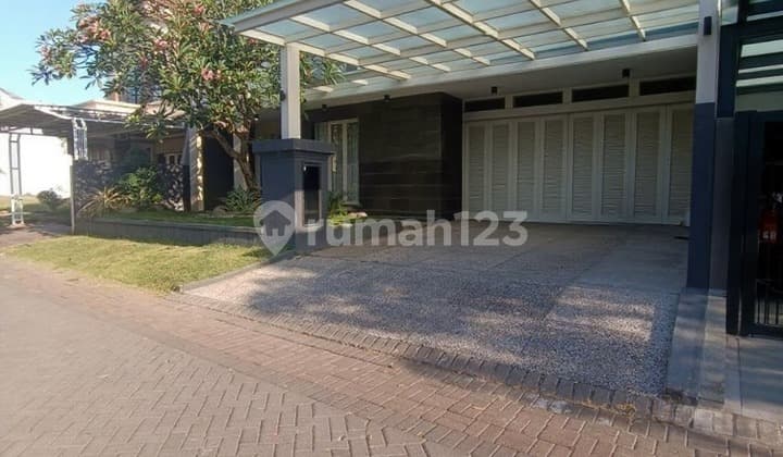 Cluster Depan Rumah Mewah Ada Lift Selangkah Dari West Radial Road