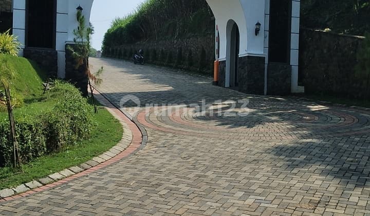Affordable 1-Story House, 2 Bathrooms 1 Bedroom in Wonokoyo, Malang, Near Citra Garden