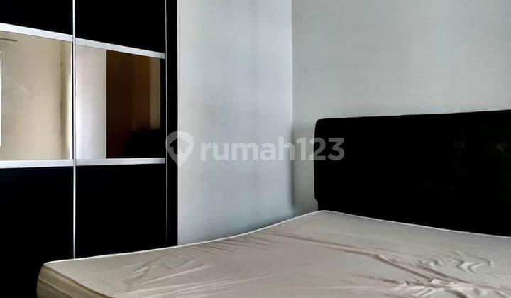Apartemen Semifurnished Disewakan Bulanan dan Tahunan Type 2 Br di Puncak Bukit Golf Surabaya