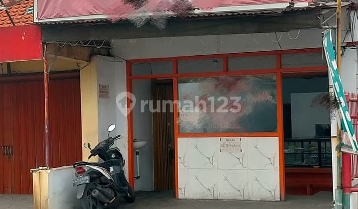 For Sale: Strategic Commercial Space, Negotiable on Bridjen Katamso, Sidoarjo