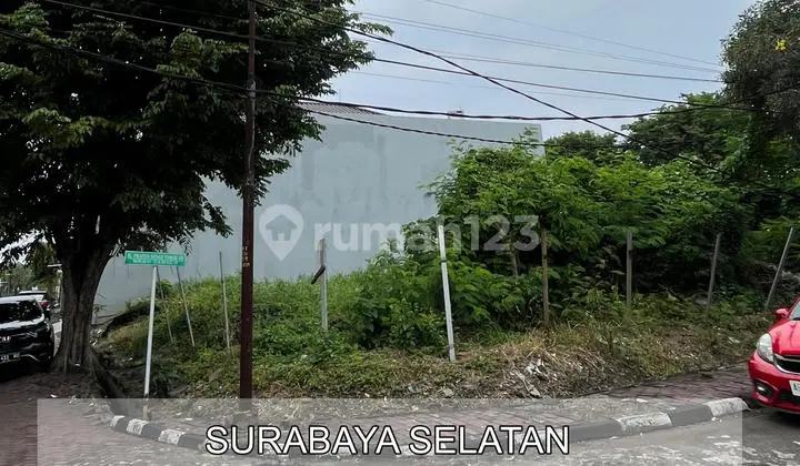 For Sale, Corner Land in an Elite Housing Complex at Prapen Indah Surabaya.