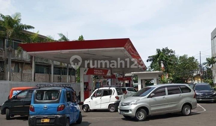 Cheap Land for Sale with Gas Station & Office Bonus in Central Jakarta