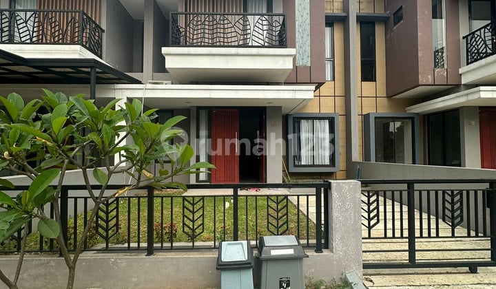 Rumah 2 Lantai Take Over Murah Bali Resort Bogor SHM