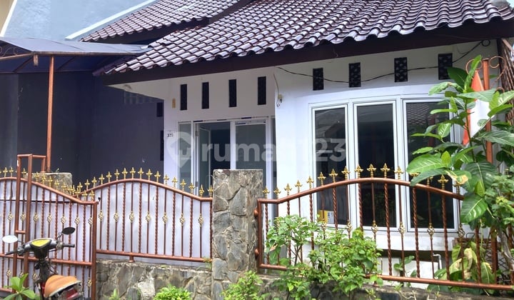 Rumah Komplek Sinar Kasih, Jatimakmur, 2 Lantai Lt/Lb 117/153, Harga 1,1M Turun Dari 1,5M - Sudah Full Renov