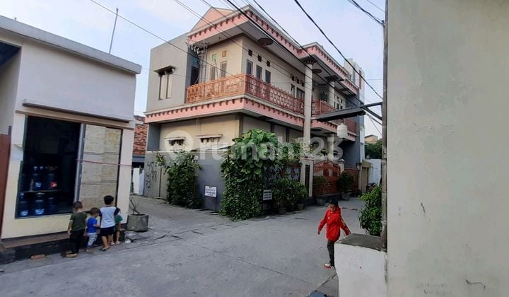 Rumah 2 Lantai Di Semper Jakarta Utara