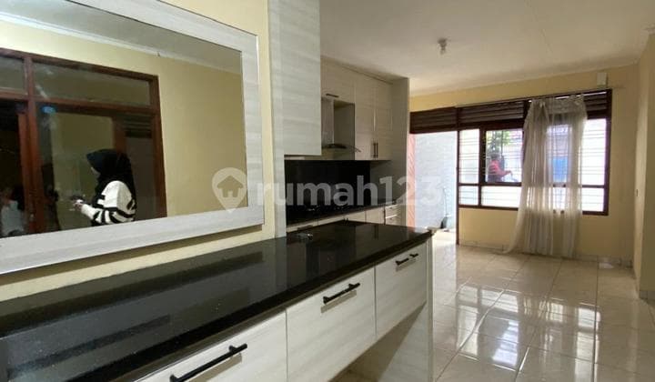 Disewakan Rumah Siap Huni Di Sayap Sukajadi Dekat Rshs