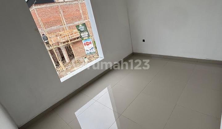Rumah Baru Sayap TKI Kopo Dekat Dengan Tol