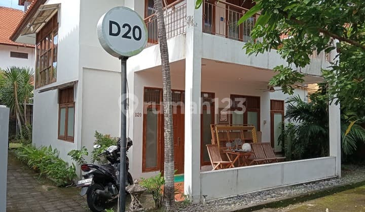 3 Bedrooms House In Kuta