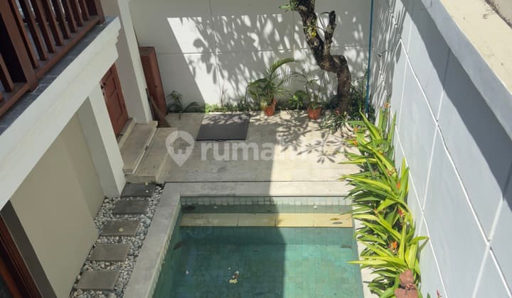 Modern Villa For Sale In Puri Gading – Strategic Location