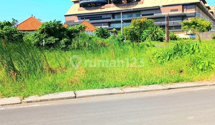 Tanah 740 M2 Jl Marga Kirana Dkt Ke Sunset Road Kuta Bali