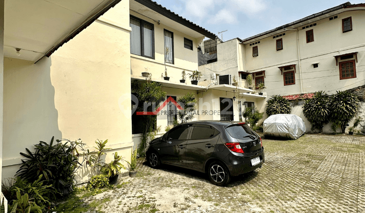 Rumah Tua Di Segitima Emas Stiabudi Dijual Hitung Tanah Cocok Untuk Kos Kosan