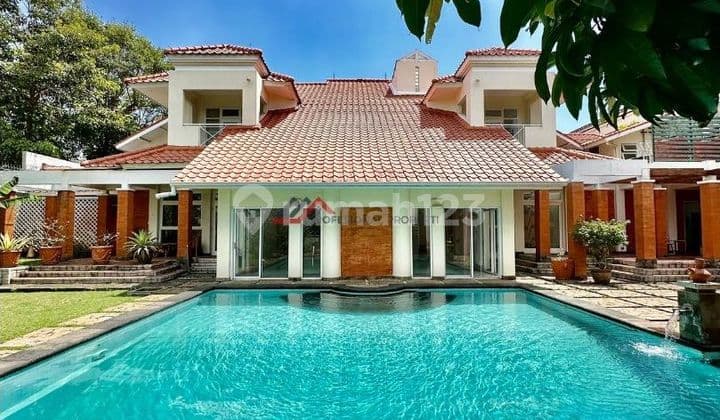 Rumah mewah di pondok indah lokasi premiun siap huni
