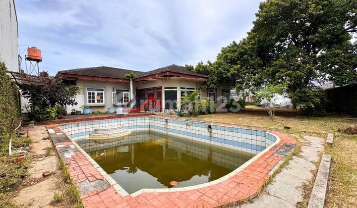 Rumah Lama Hitung Tanah Cocok Untuk Townhouse di Area Cilandak, Jakarta Selatan