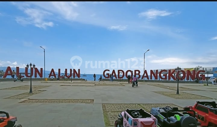 Dijual Hotel Lama Masih Aktif Di Bibir Pantai Pelabuhan Ratu Dan Dekat Alun Alun