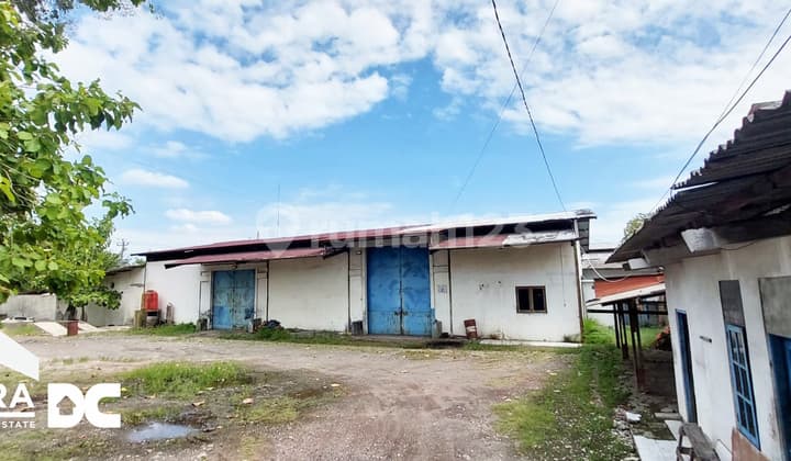 Gudang Madukoro Dekat Bandara Ahmad Yani Akses Kontainer Semarang