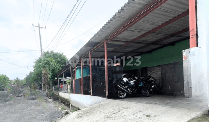 Jual Ruang Usaha Pinggir Jalan Tengah Kota di Puspogiwang Semarang Barat