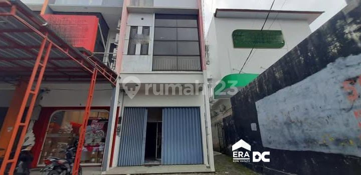 Ruko 2 LT Ada Sisa Tanah Belakang Dekat Rs Banyumanik Srondol