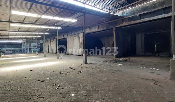 Gudang Zona Merah Ada Kantor Siap Pakai di Pandeyan Sukoharjo