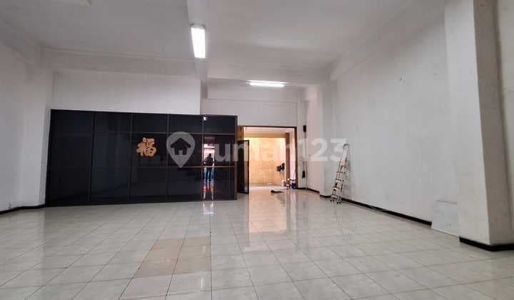 Sewa Rumah bisa untuk Buka Usaha Dekat Menara Kudus di Wahid Hasyim Panjunan Kudus