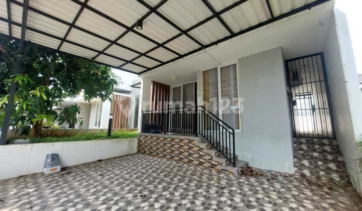 Rumah Furnished Siap Huni Ivy Park Dekat Danau BSB Semarang