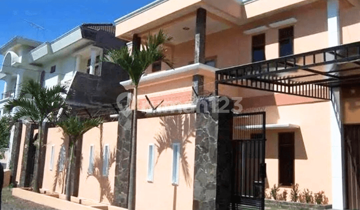 Jual Rumah Mewah 2 Lantai Semi Furnished di Soka Lembah Hijau Salatiga