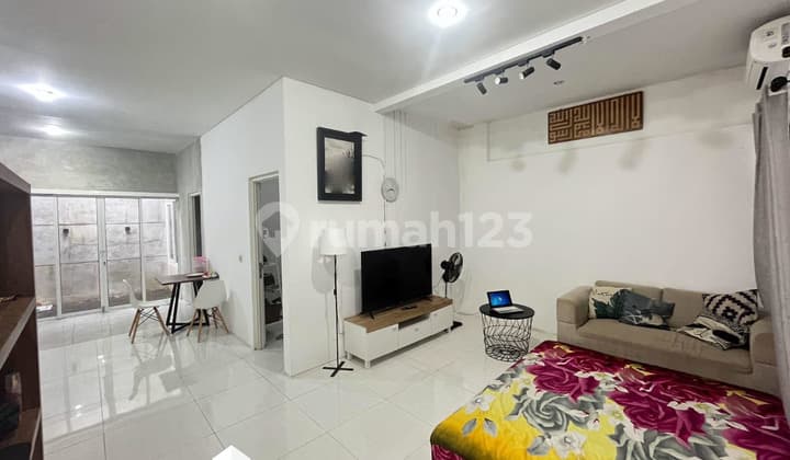 Rumah Modern Minimalis Ada Club House Aurora Valley Mijen
